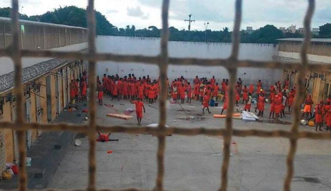  Rebelião em presídio chega ao fim com oito mortos e cinco feridos