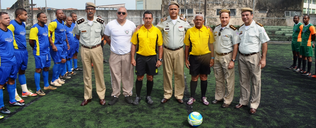  Comandante Geral da ponta pé inicial em Campeonato da PM