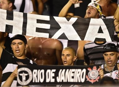  Corinthians empata com Vasco em São Januário e é campeão brasileiro