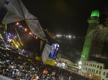  Primeira noite do Réveillon da Praça Cairu