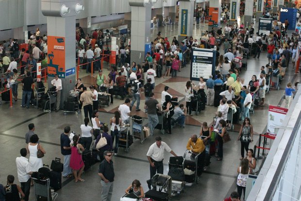  Paralisação de aeronautas pode atrasar voos em Salvador e mais 11 aeroportos