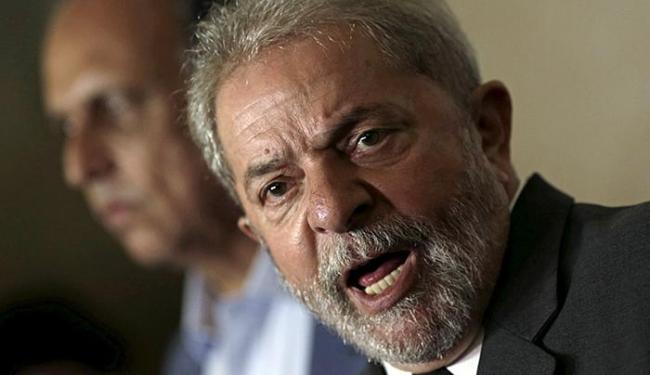  Lula diz que será candidato à Presidência em depoimento à PF