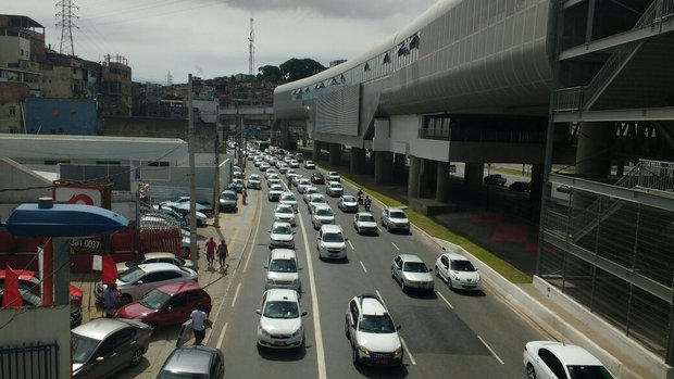  Uber chega a Salvador sob ataque; taxistas prometem carreata contra serviço