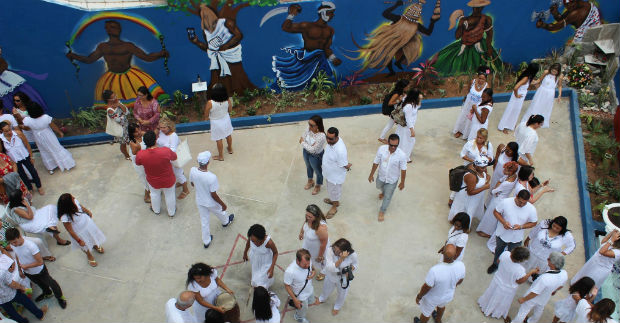  Centro de Umbanda em Piatã é atacado durante festa e três pessoas ficam feridas