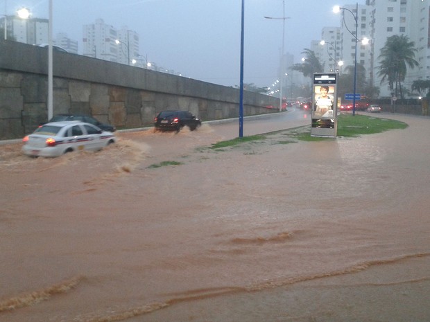  Chuvas fortes atingem Salvador e outras cidades do interior da Bahia