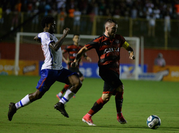  Ba-Vi cheio de emoções e Vitória está a um empate da final