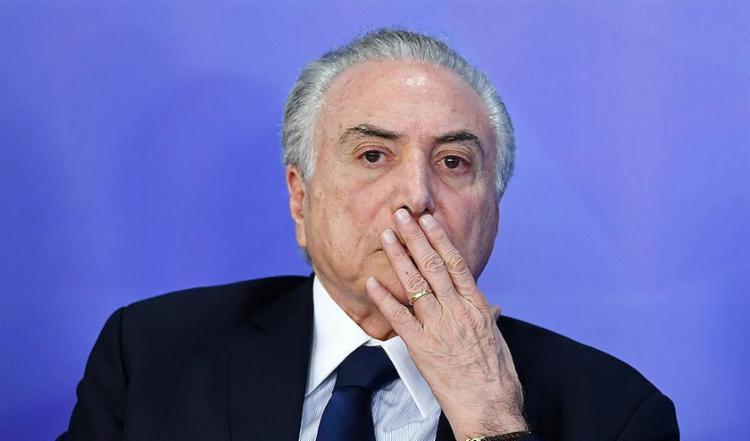  Procuradoria envia denúncia contra a Temer