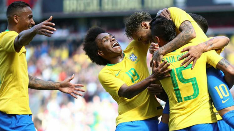  Brasil segue em 2º lugar no ranking da Fifa