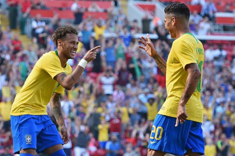  Com golaço de Neymar , Brasil vence Croácia em amistoso