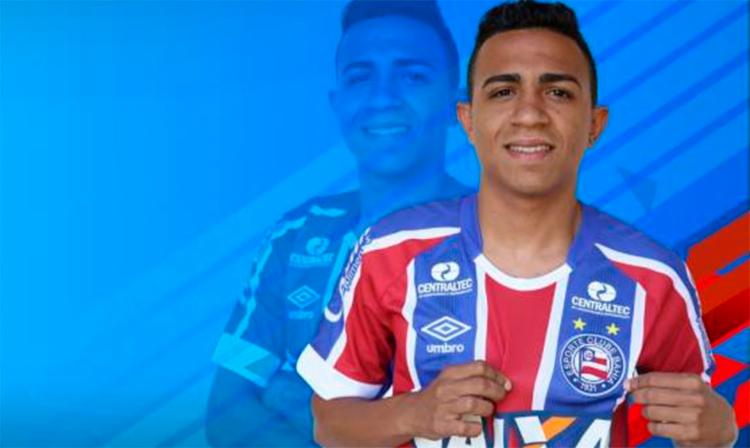  Bahia anuncia contratação por empréstimo de meia do Náutico