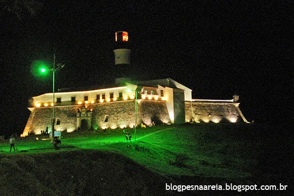  DECORAÇÃO NATALINA CHEGA AO FAROL DA BARRA