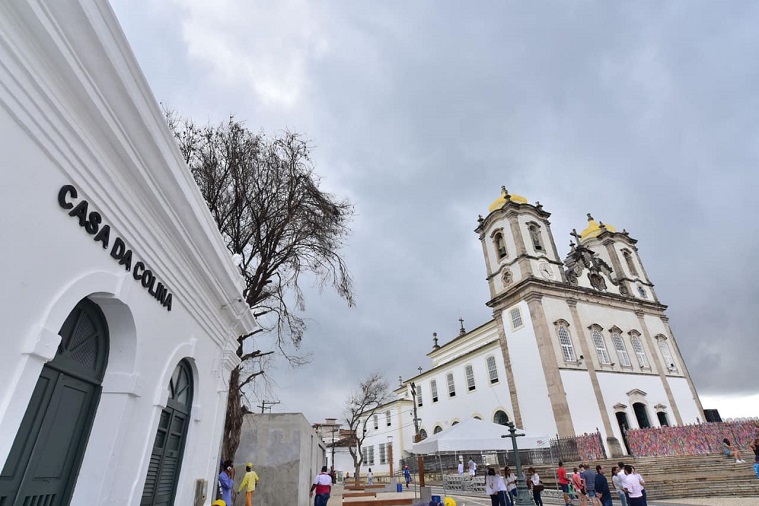  PREFEITURA ENTRGA OBRAS DE REQUALIFICAÇÃO DA COLINA SAGRADA