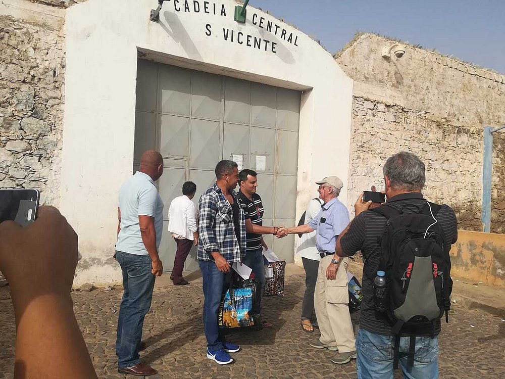  VELEJADORES SÃO LIBERTADOS EM CABO VERDE