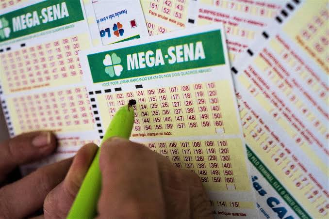  MEGA SENA : NINGUÉM ACERTA OS 6 NÚMEROS