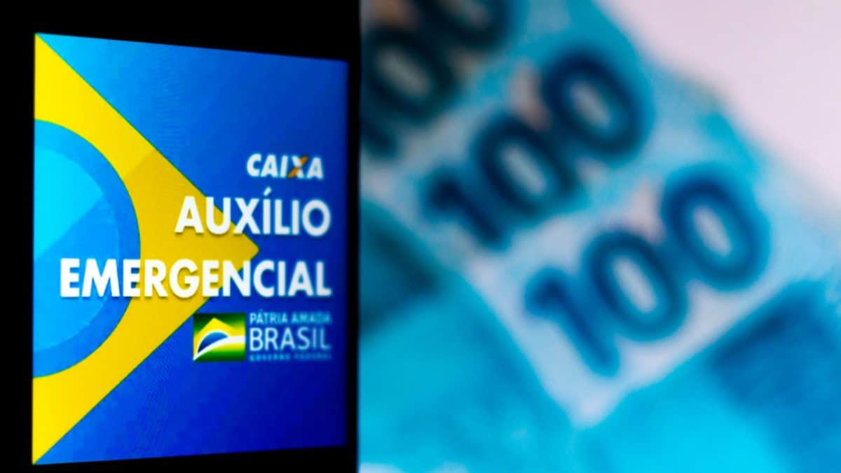  GOVERNO PAGA AUXILIO EMERGENCIAL PARA NASCIDOS EM OUTUBRO