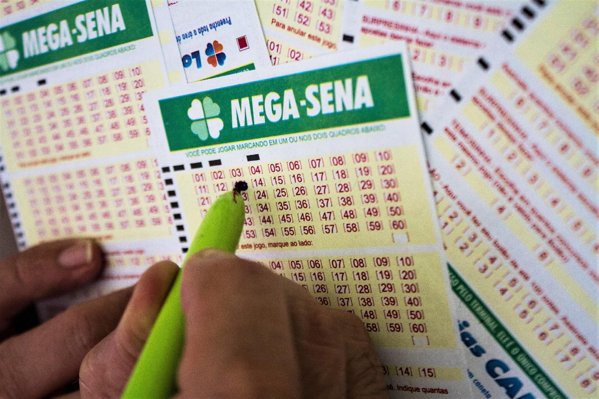  MEGA SENA ACUMULA PRÊMIO DE R$ 34 MILHÕES