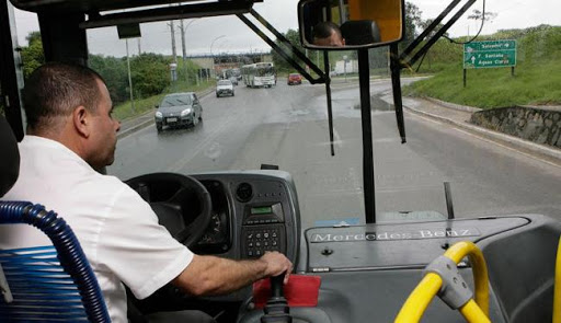  TRABALHADORES EM TRANSPORTES TERÃO PRIORIDADE PARA RECEBER A VACINA CONTRA O COVID-19