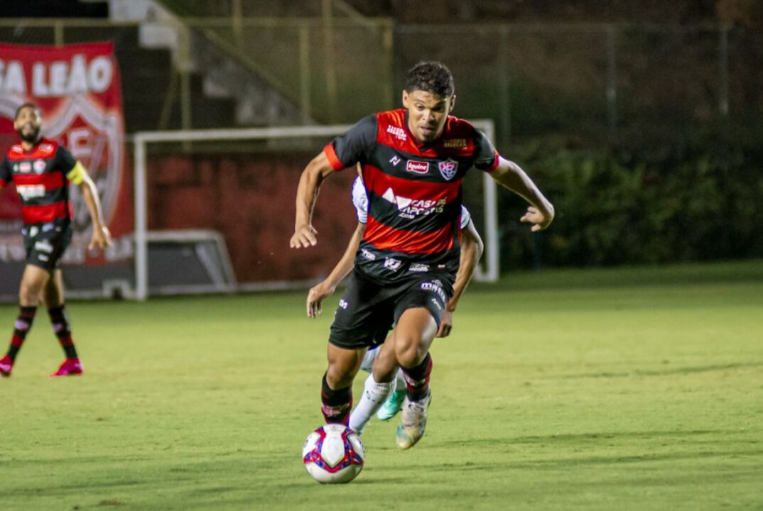  VITÓRIA E O FANTASMA DA ZONA DO REBAIXAMENTO