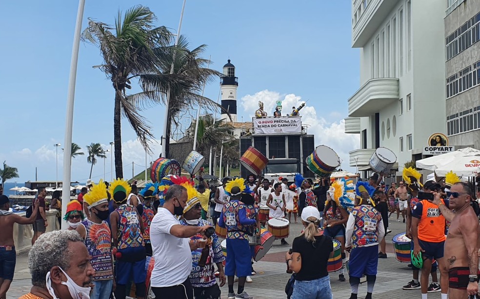  MANIFESTAÇÃO PELO CARNAVAL 2022 ACONTECE NO FAROL DA BARRA