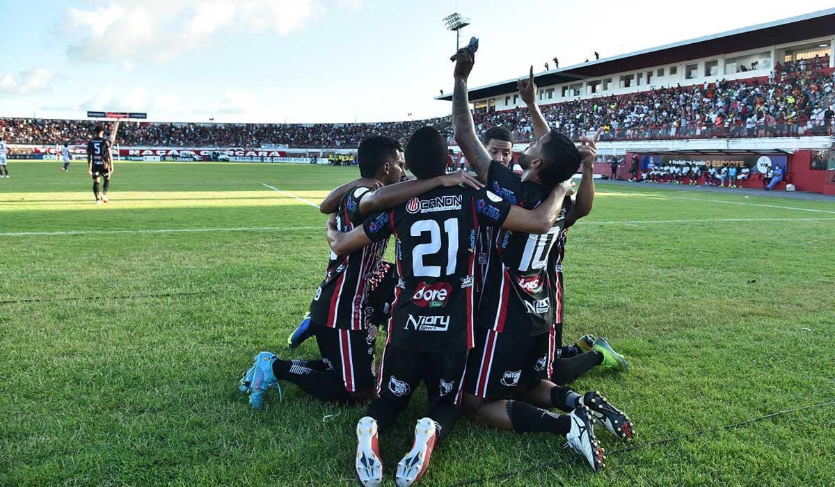  ATLÉTICO DE ALAGOINHAS É BICAMPEÃO BAIANO