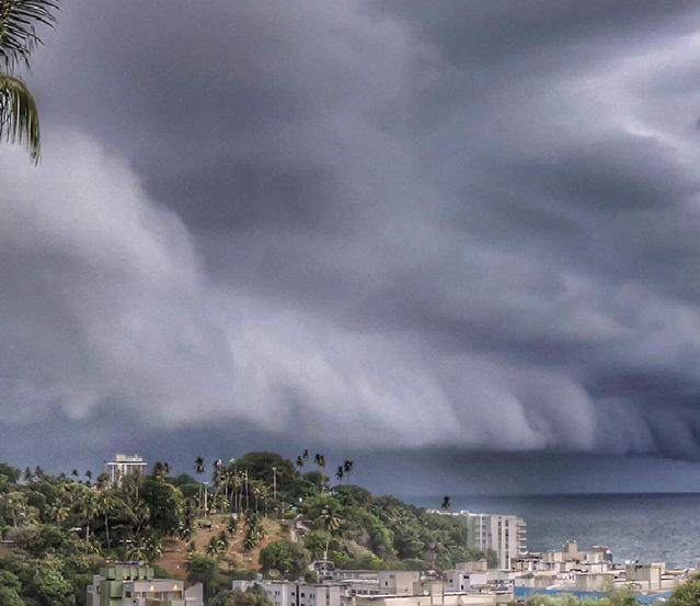  DOMINGO DE CHUVA NA CAPITAL