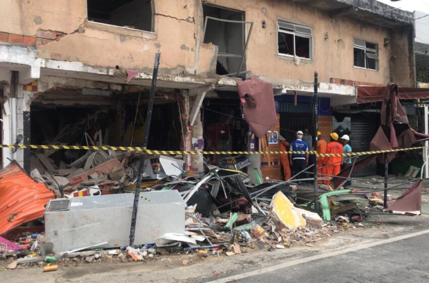  EXPLOSÃO DE GÁS PROVOCA ACIDENTE NO BAIRRO DO SABOEIRO