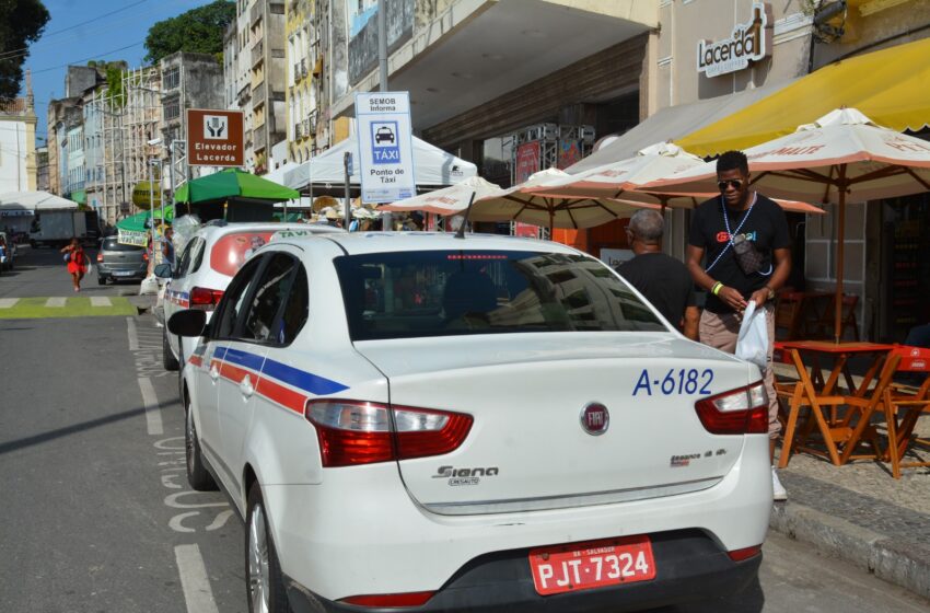  Táxi e veículos de aplicativo têm pontos específicos para embarque e desembarque no Carnaval