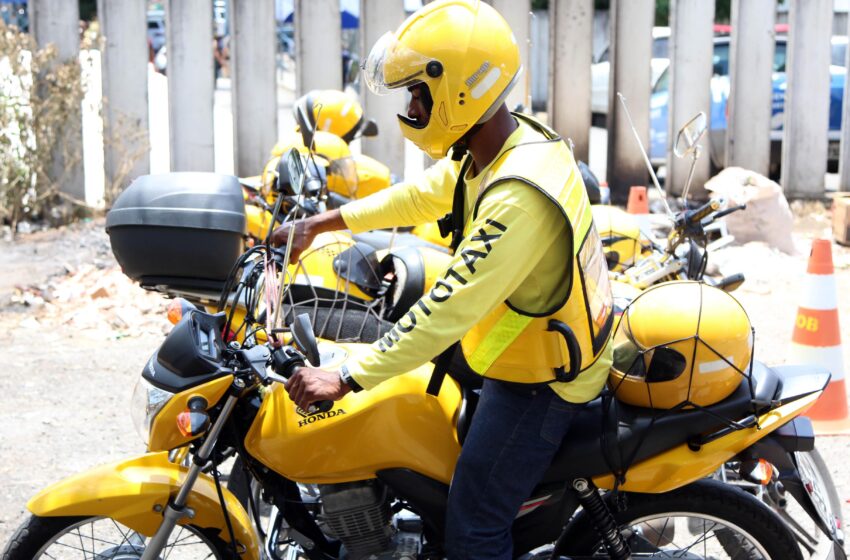  Semob inicia vistoria de mototaxistas