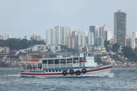  TRAVESSIA MARÍTIMA EM SALVADOR  SEGUE SUSPENSA