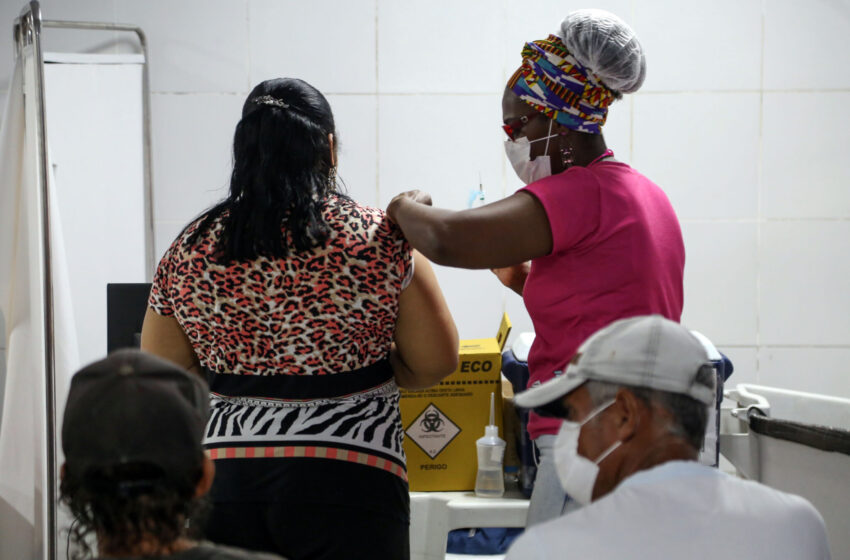  Confira a estratégia de vacinação contra Covid-19 em Salvador nesta quinta (18)