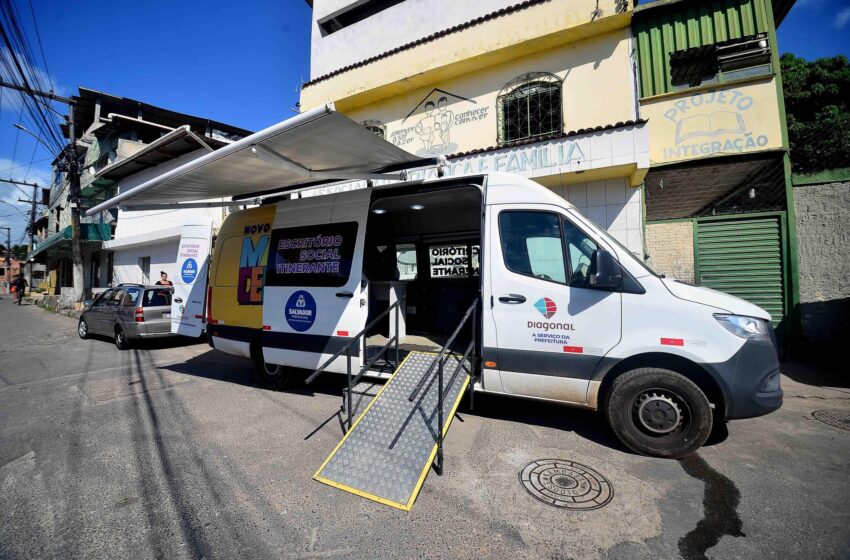  Escritório Social Móvel atende moradores do Rio Sena e Ilha Amarela neste mês de julho