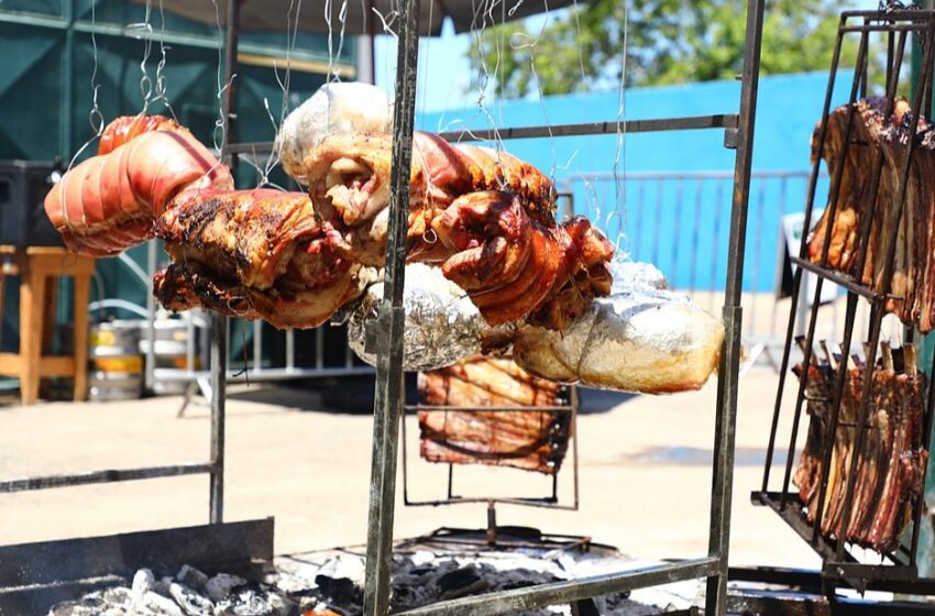  Parceria da Prefeitura oferece curso profissionalizante de churrasqueiro na Arena Parque Santiago