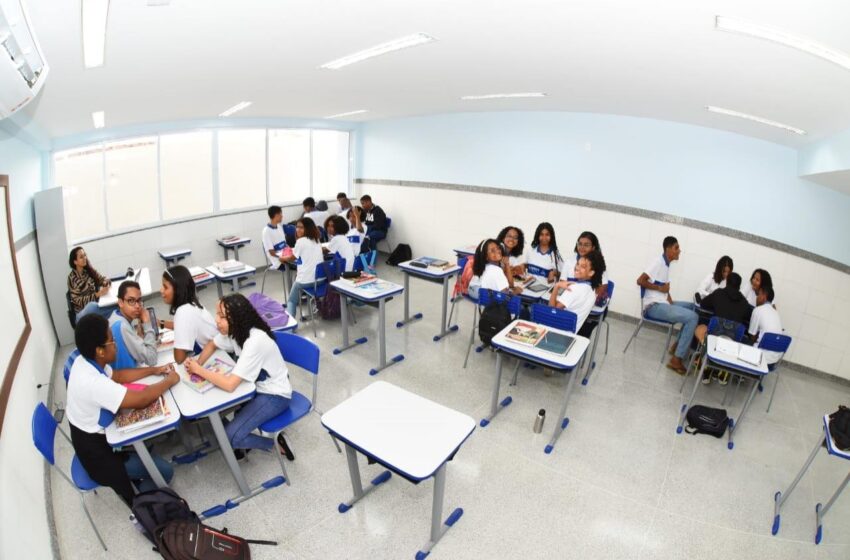  Cerca de 20 mil alunos da rede municipal participam de ações de recomposição de aprendizagem neste sábado (23)