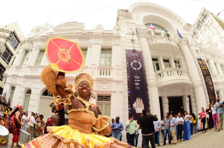  Após três anos fechado, Muncab reabre em parceria com a Prefeitura trazendo exposição premiada