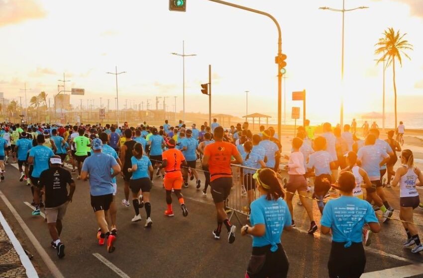  Atletas entram em contagem regressiva para a Maratona Salvador 2025, que ocorre em 20 e 21 setembro