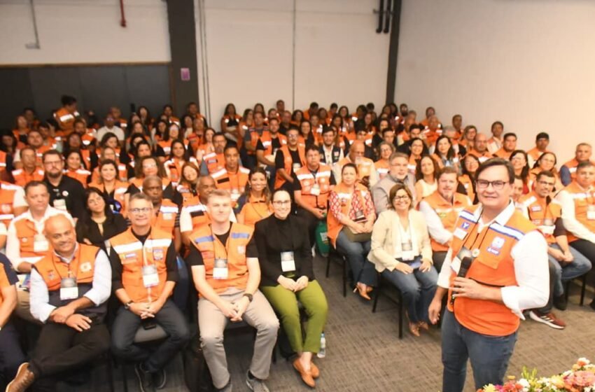  Com Salvador na presidência, nova diretoria do FNDC é eleita durante fórum nacional em Recife