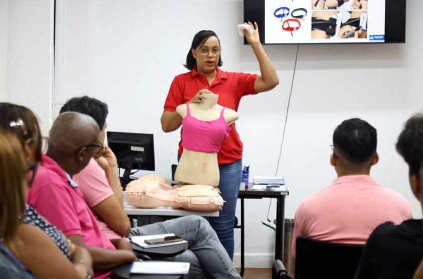  Prefeitura promove curso de noções básicas de primeiros socorros para servidores